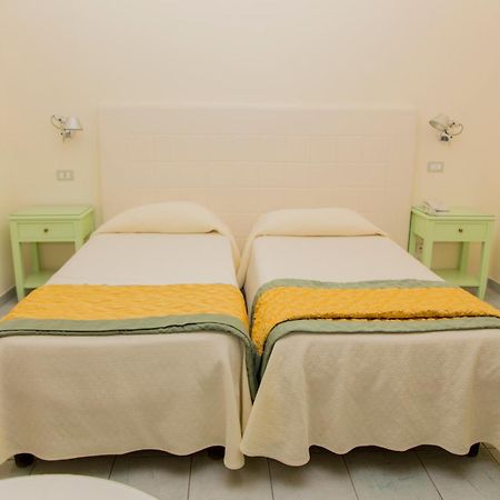 Hotel Il Mulino Capo dʼOrlando Eksteriør bilde